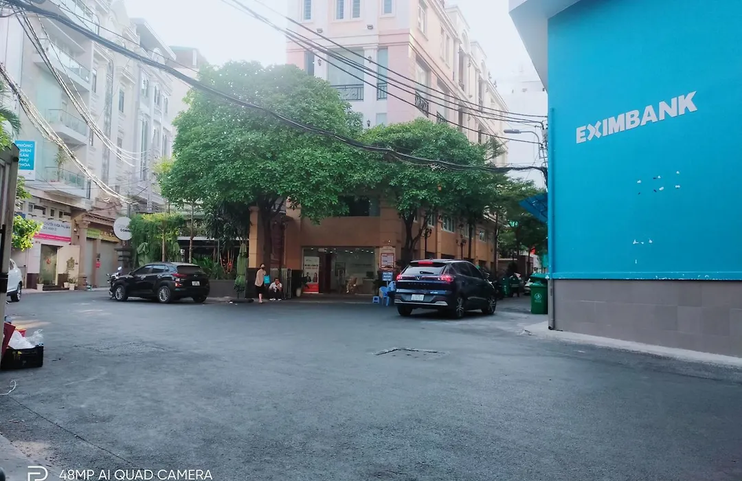 Shusimi House & Boutique Near Tan Son Nhat Airport-1