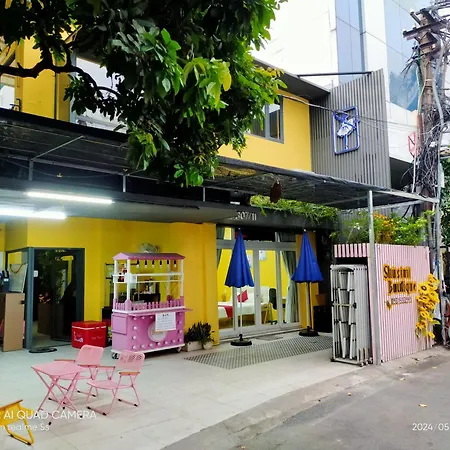 Shusimi House & Boutique Near Tan Son Nhat Airport-3